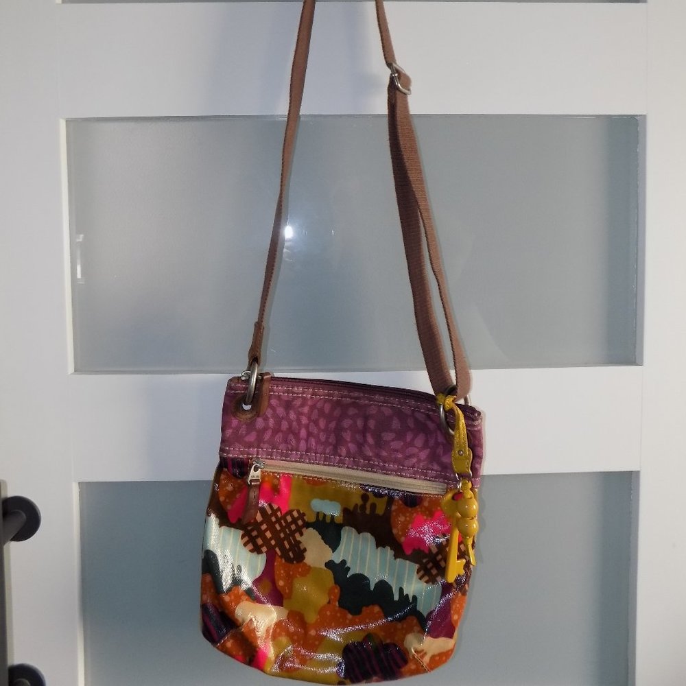 Fossil Calypso Key-Per Coated Canvas W/Charm Purple Trees Crossbody Purse